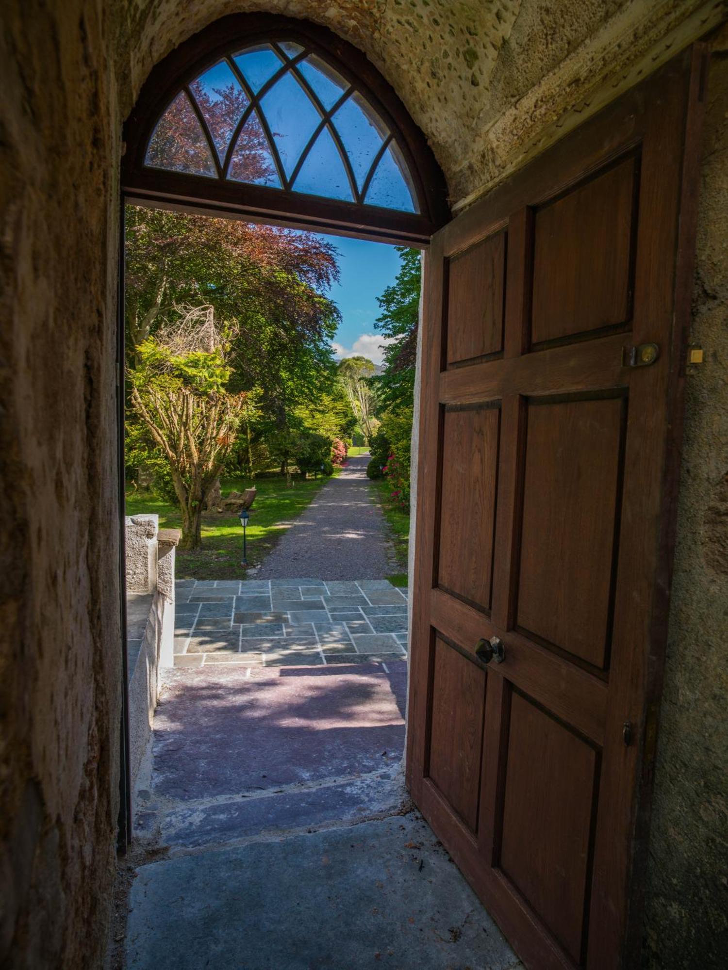 The Dunloe Hotel & Gardens Beaufort Exterior photo